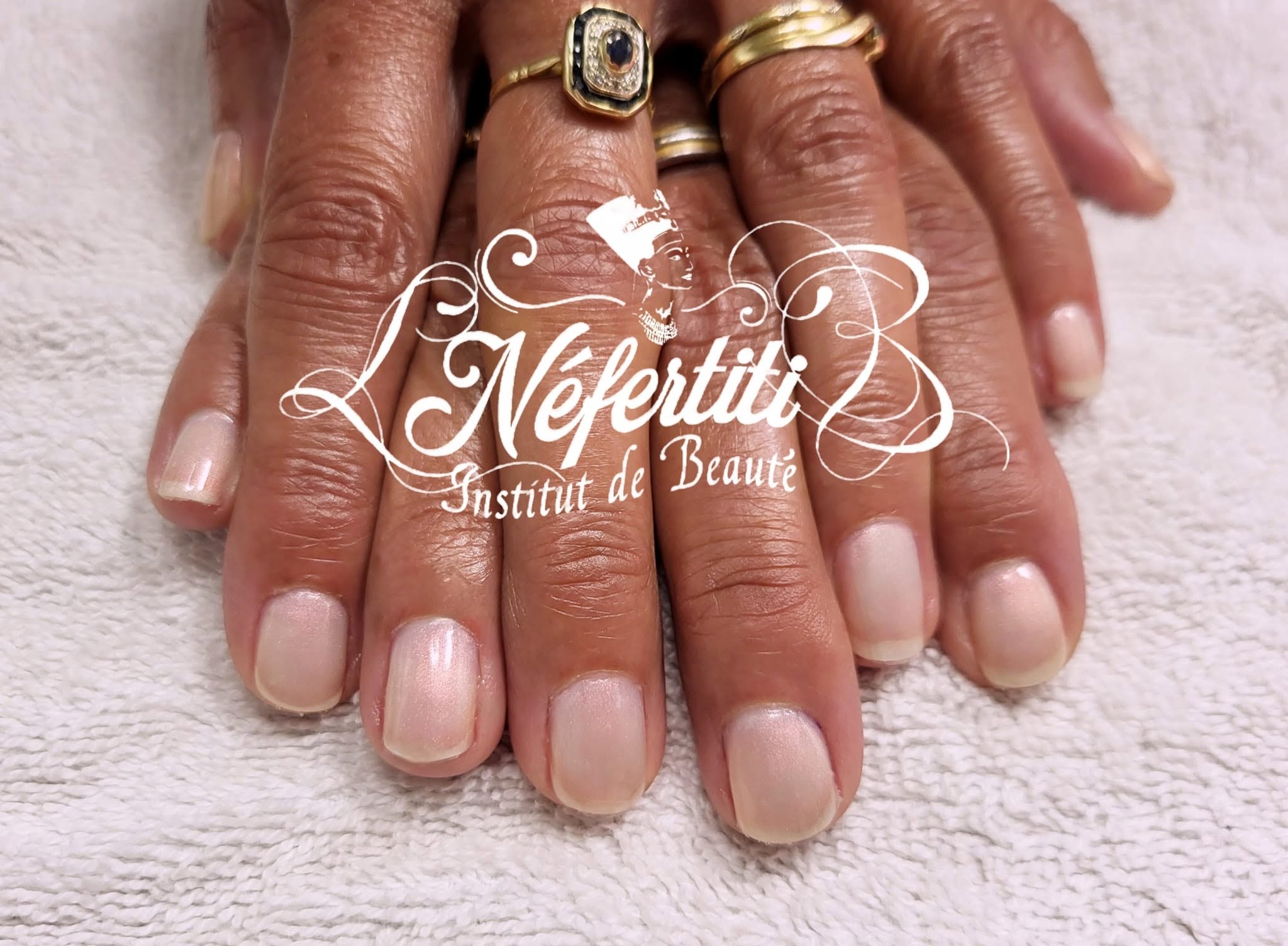 Photo de la catégorie BEAUTE DES MAINS