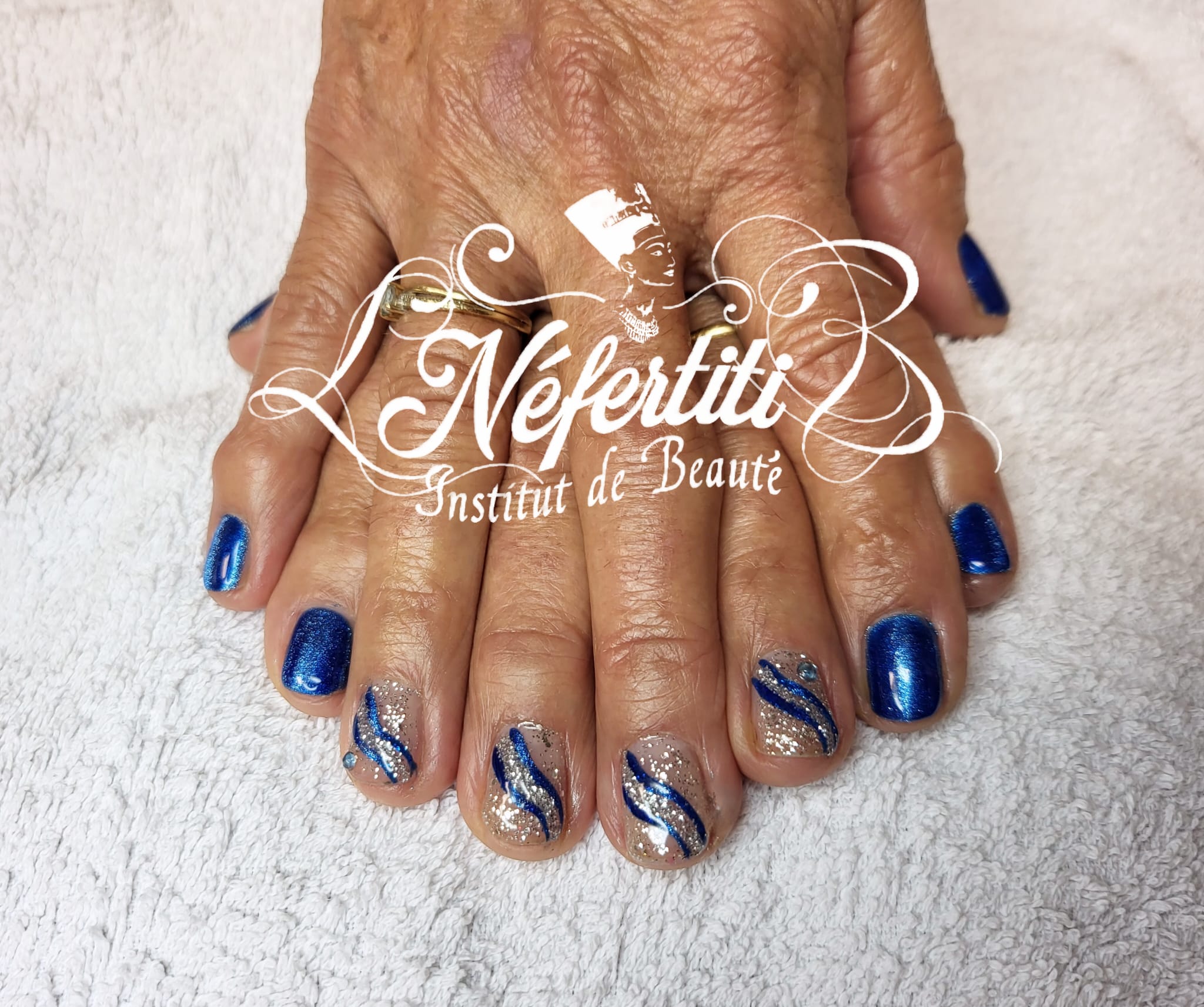 Photo de la catégorie BEAUTE DES MAINS
